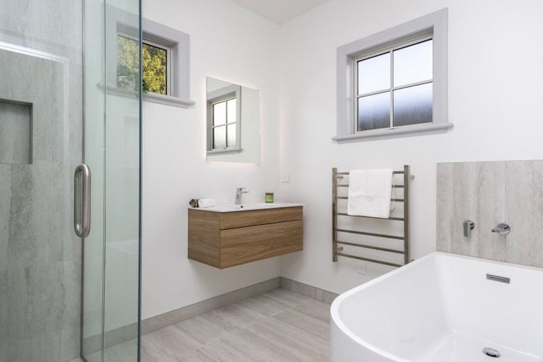 Photo of property in 107 Devon Street, Arrowtown, 9302