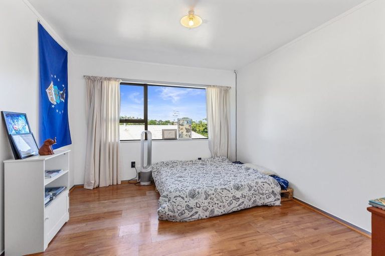 Photo of property in 11 Dunton Drive, Welcome Bay, Tauranga, 3112