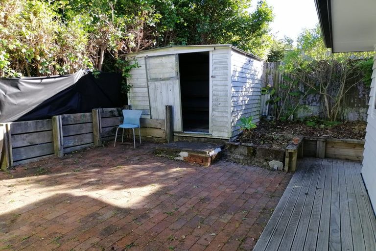 Photo of property in 29 Trinidad Road, Sunnynook, Auckland, 0620