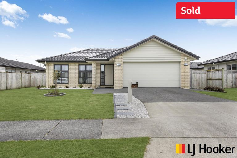 Photo of property in 7 Strathaven Road, Wattle Downs, Auckland, 2103