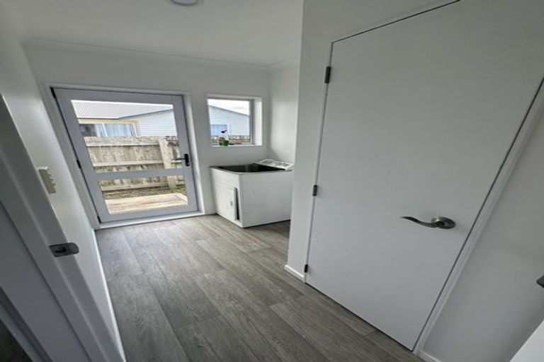 Photo of property in 369 Waihi Road, Normanby, Hawera, 4614