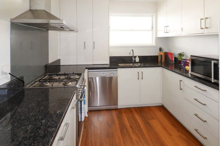 Photo of property in 49c Park Road, Miramar, Wellington, 6022