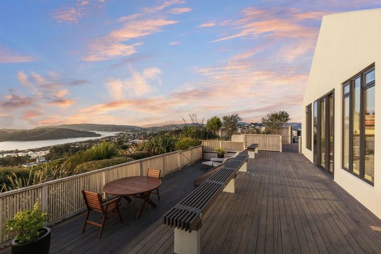 Photo of property in 16 Kahurangi Heights, Aotea, Porirua, 5024