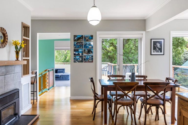Photo of property in 71 Moa Road, Point Chevalier, Auckland, 1022