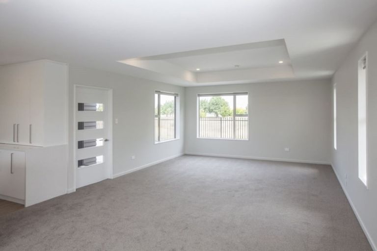 Photo of property in 12 Ciaran Close, Broomfield, Christchurch, 8042