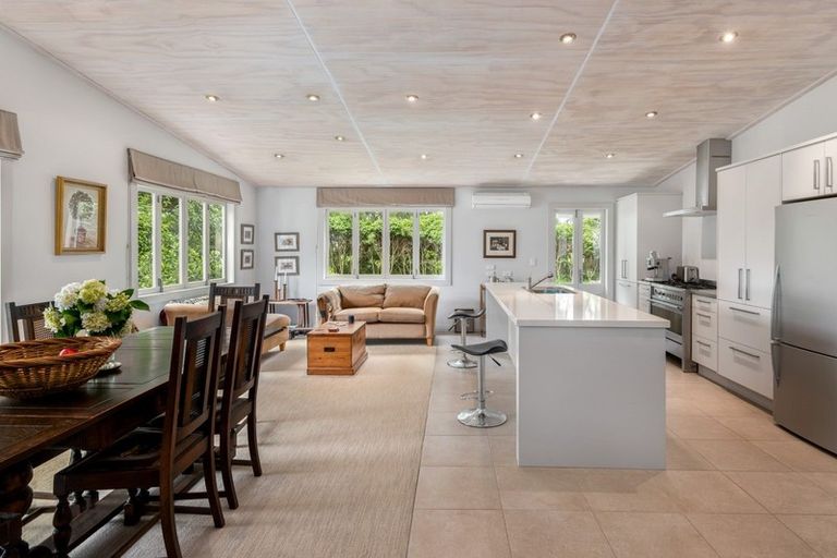 Photo of property in 470 Airfield Road, Ardmore, Papakura, 2582