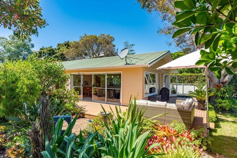 Photo of property in 254a Molesworth Drive, Mangawhai Heads, Mangawhai, 0505