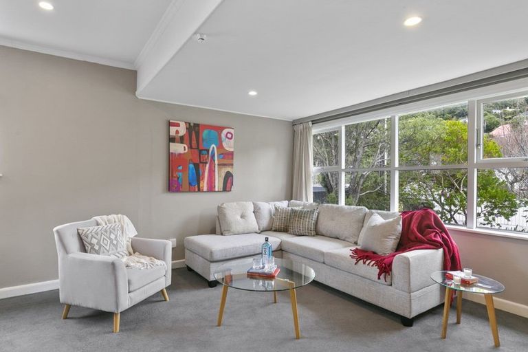 Photo of property in 15 Hathaway Avenue, Karori, Wellington, 6012