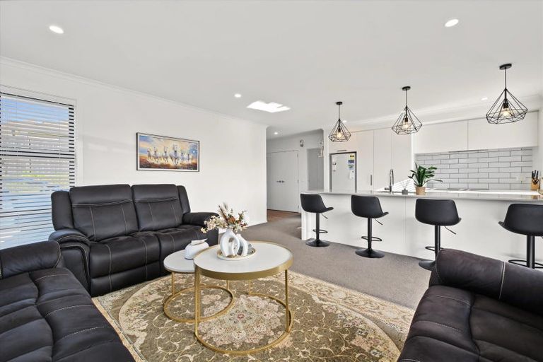 Photo of property in 8 Gaynor Way, Te Puke, 3119