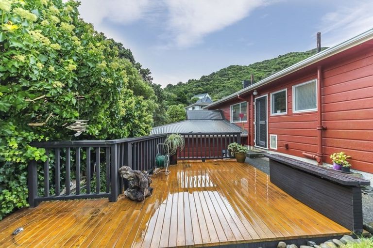 Photo of property in 6 Vasanta Avenue, Ngaio, Wellington, 6035