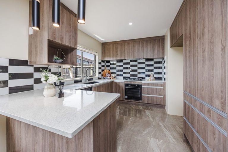 Photo of property in 25 Landette Road, Manurewa, Auckland, 2102