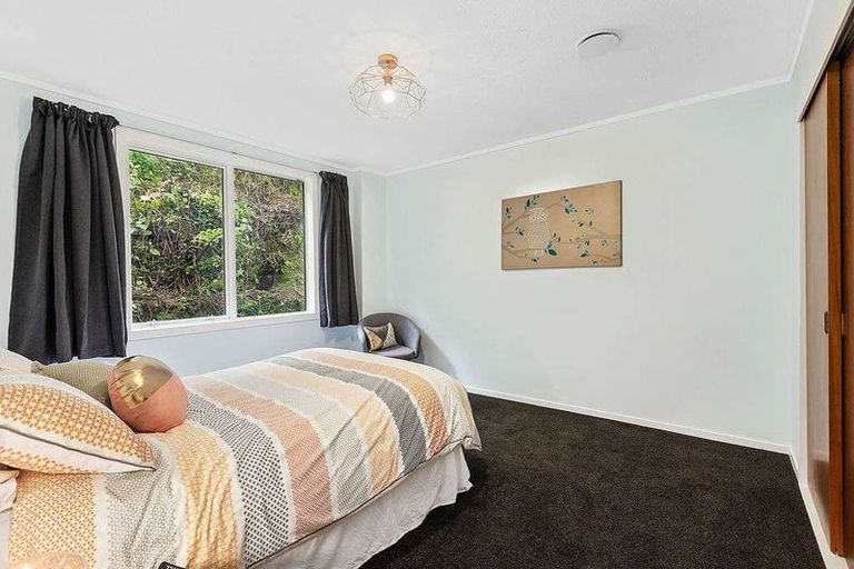 Photo of property in 24b Govind Grove, Ngaio, Wellington, 6035
