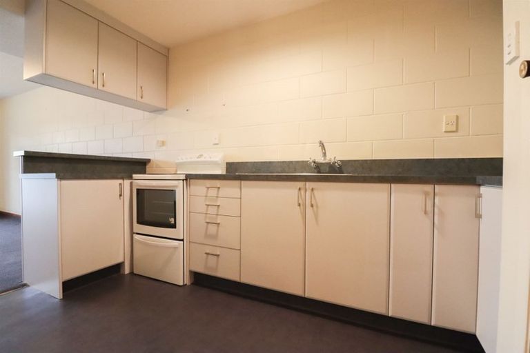 Photo of property in 33g Wharfe Street, South Hill, Oamaru, 9400