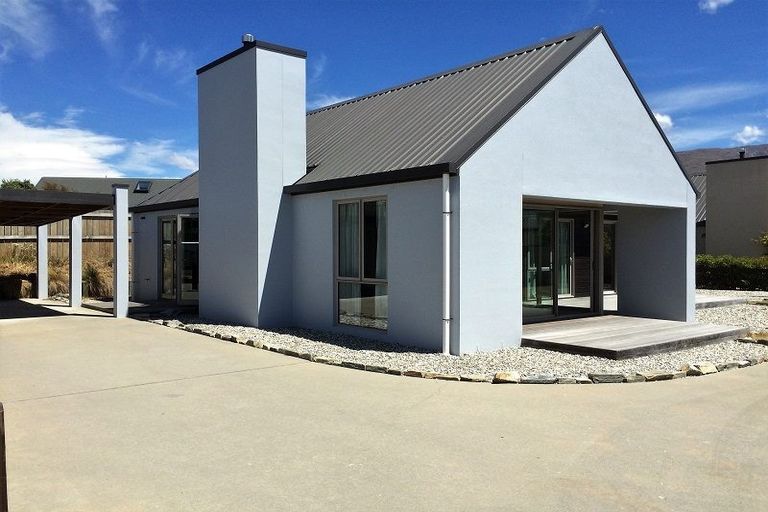 Photo of property in 347 Aubrey Road, Wanaka, 9305