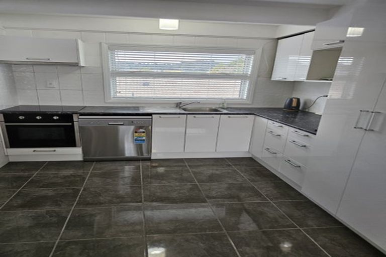 Photo of property in 2/21 Hilda Street, Fenton Park, Rotorua, 3010