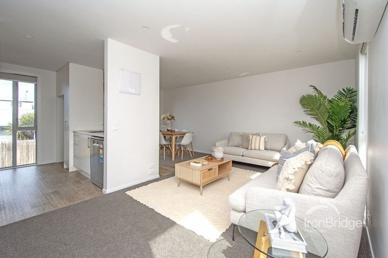 Photo of property in 6/246 Marine Parade, New Brighton, Christchurch, 8061