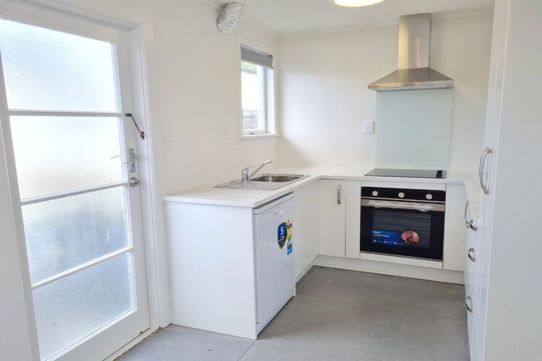 Photo of property in 1/135 Nile Road, Milford, Auckland, 0620