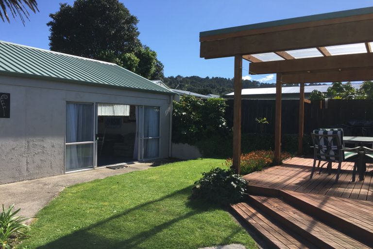 Photo of property in 47 Beach Road, Waihi Beach, 3611