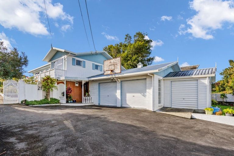 Photo of property in 21 Sorrento Street, Onerahi, Whangarei, 0110