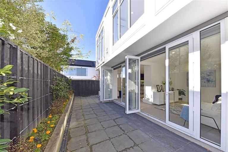 Photo of property in 14a Exeter Street, Merivale, Christchurch, 8014