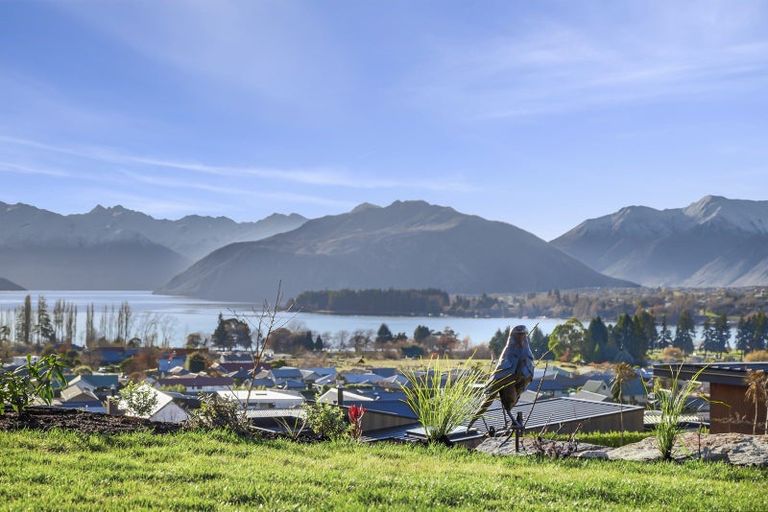 Photo of property in Meadowstone Alpha Series, 24 Jade Drive, Wanaka, 9305
