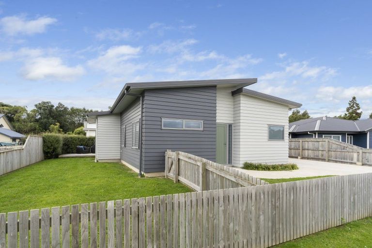 Photo of property in 3 Kingi Te Ahoaho Place, Otaki, 5512