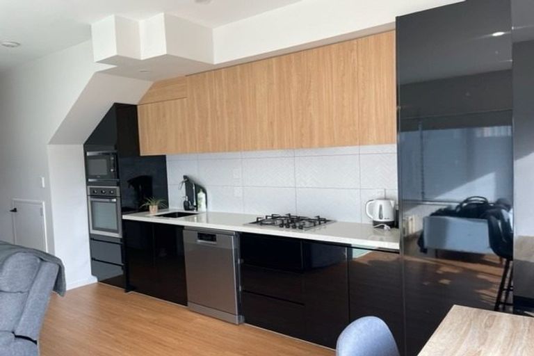 Photo of property in 11 Pasla Close, Papakura, 2110