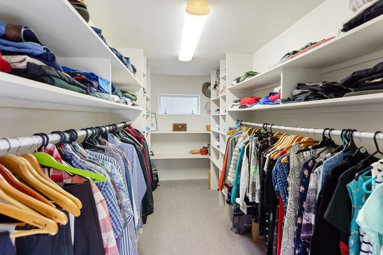 Photo of property in 19 Waitaheke Road, Te Horo, Otaki, 5581