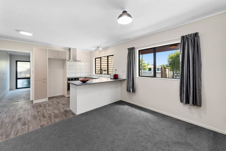 Photo of property in 6a Westlock Road, Koutu, Rotorua, 3010