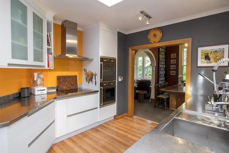 Photo of property in 12 Springhill Road, Mornington, Dunedin, 9011