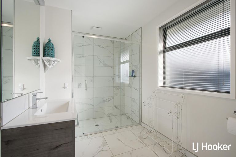 Photo of property in 19 Athenree Heights, Athenree, Katikati, 3177