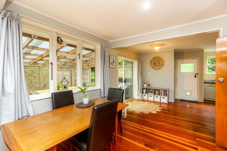 Photo of property in 1a Ward Place, Marfell, New Plymouth, 4310