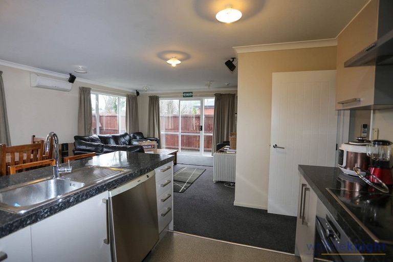 Photo of property in 72a Peer Street, Upper Riccarton, Christchurch, 8041