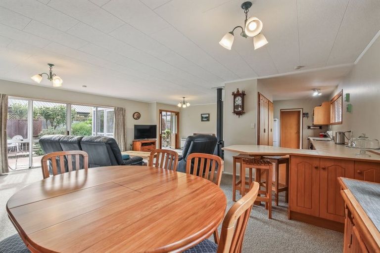 Photo of property in 16 Regent Avenue, Rangiora, 7400