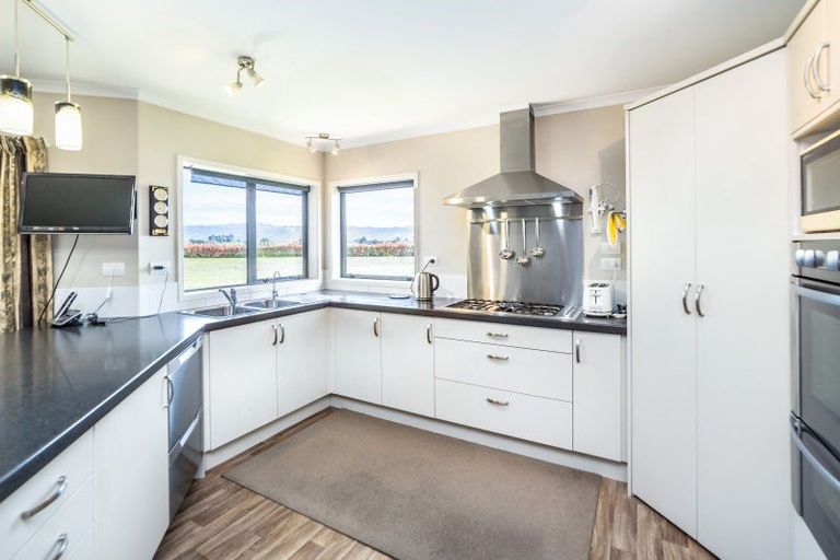 Photo of property in 302 Para Road, Parkvale, Carterton, 5792