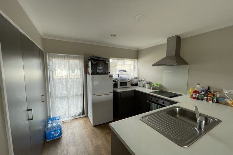 Photo of property in 35 Earlsworth Road, Mangere East, Auckland, 2024
