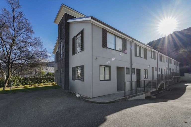 Photo of property in 5/1080 Frankton Road, Frankton, Queenstown, 9300