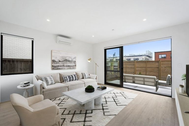 Photo of property in 10 Kouka Road, Beachlands, Auckland, 2018