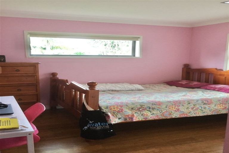 Photo of property in 194b Sturges Road, Henderson, Auckland, 0612