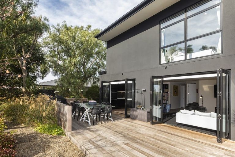 Photo of property in 2 Country Place, Burwood, Christchurch, 8083