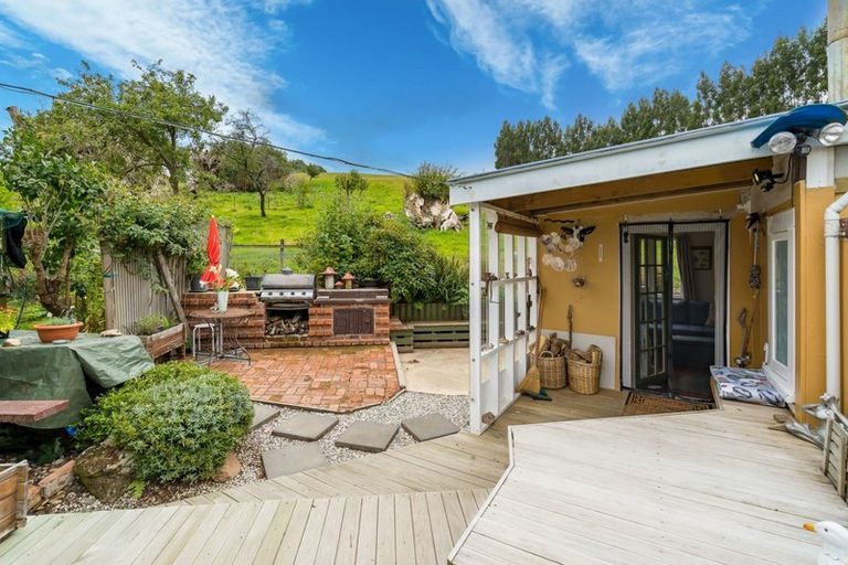 Photo of property in 85 Lockharts Road, Waitahuna, Lawrence, 9593