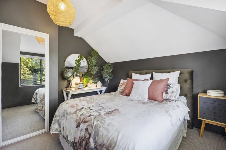 Photo of property in 25 Granville Terrace, Belleknowes, Dunedin, 9011