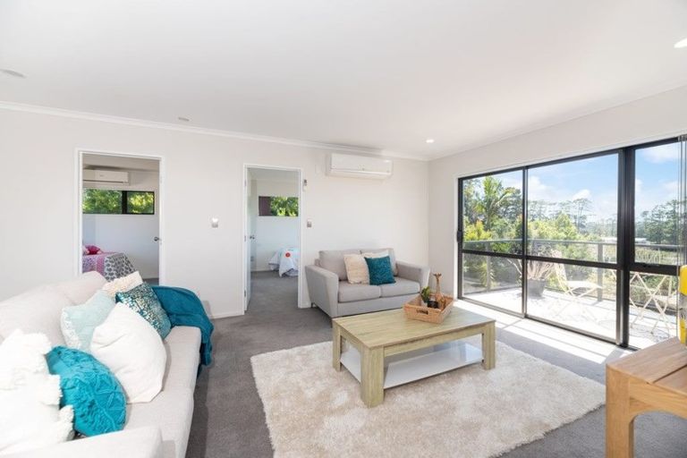 Photo of property in 63 Lake Panorama Drive, Henderson, Auckland, 0612