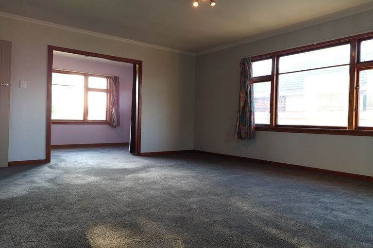 Photo of property in 74 Gilberthorpes Road, Hei Hei, Christchurch, 8042