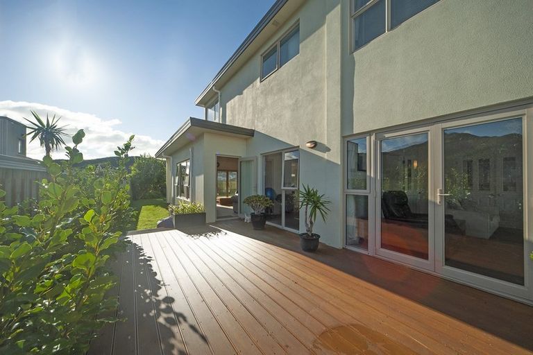 Photo of property in 24 Jordan Street, Island Bay, Wellington, 6023