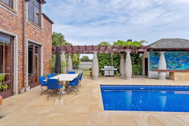 Photo of property in 79 Shore Road, Remuera, Auckland, 1050