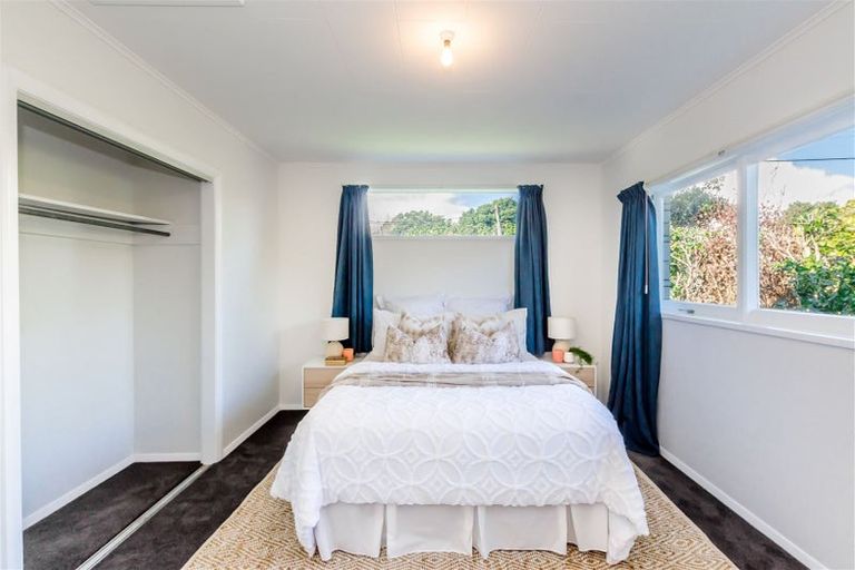 Photo of property in 72a Seaview Road, Paraparaumu Beach, Paraparaumu, 5032