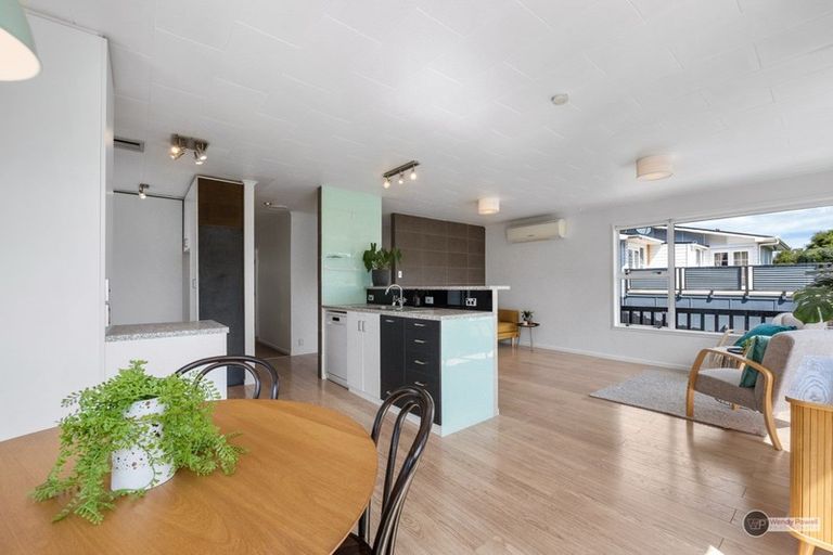 Photo of property in 117 Major Drive, Kelson, Lower Hutt, 5010