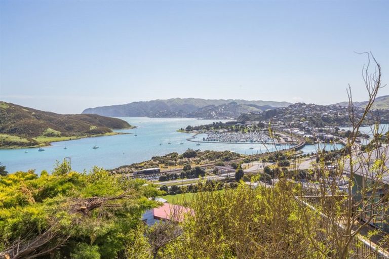 Photo of property in 37 Eskdale Road, Papakowhai, Porirua, 5024