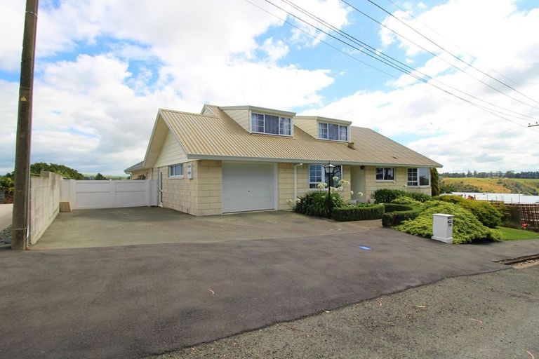 Photo of property in 150 Perth Street, Holmes Hill, Oamaru, 9401